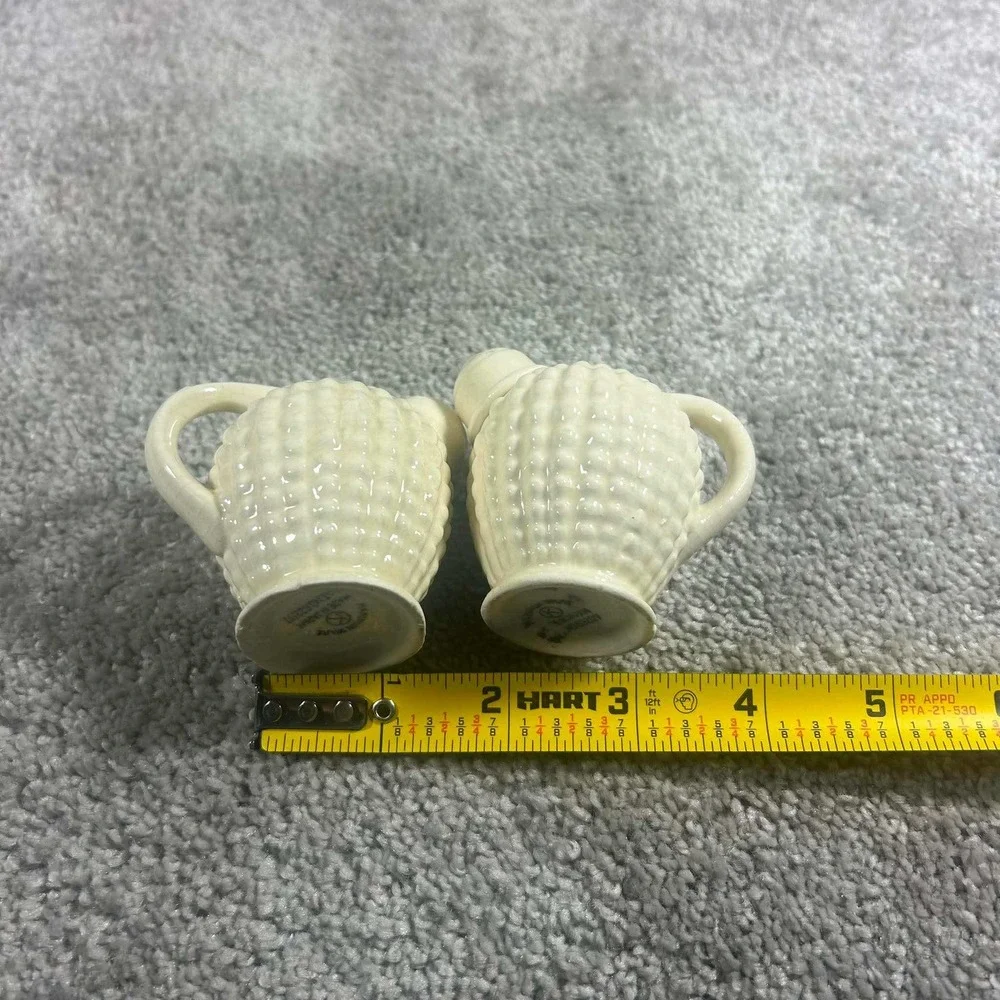 Maruhon Ware Salt and Pepper Shakers Cream Vintage Japan Set